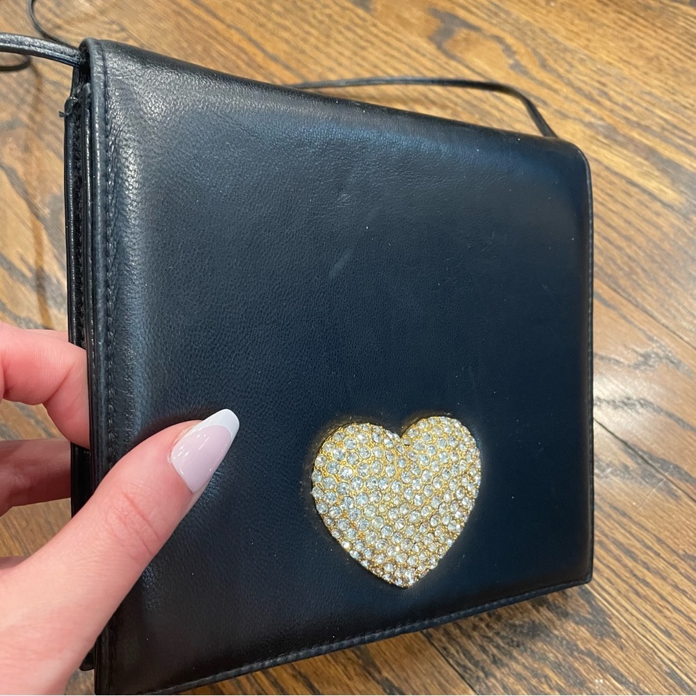 VINTAGE SUSAN GAIL Black Leather Rhinestone Heart Crossbody Bag Clutch - Picture 4 of 13